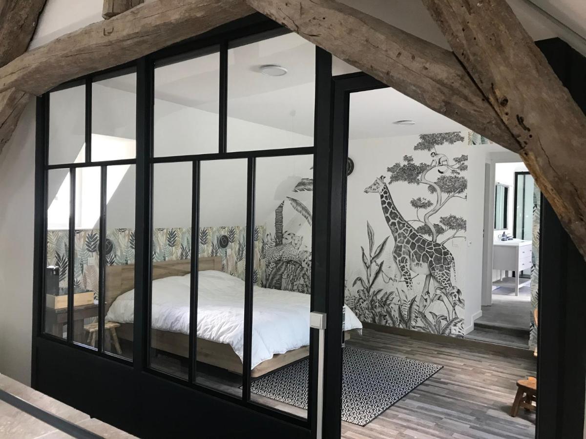 Sur La Route Des Chateaux Le Controis-en-Sologne Kamer foto